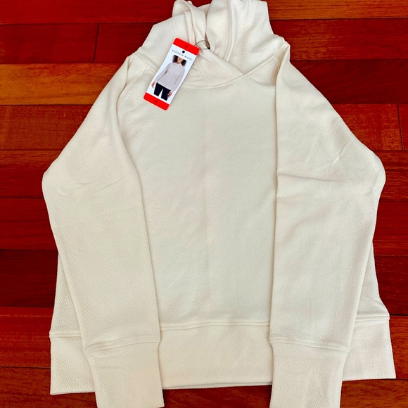 Andrew Marc Sweaters - Andrew Marc Ladies soft pull on hoodie